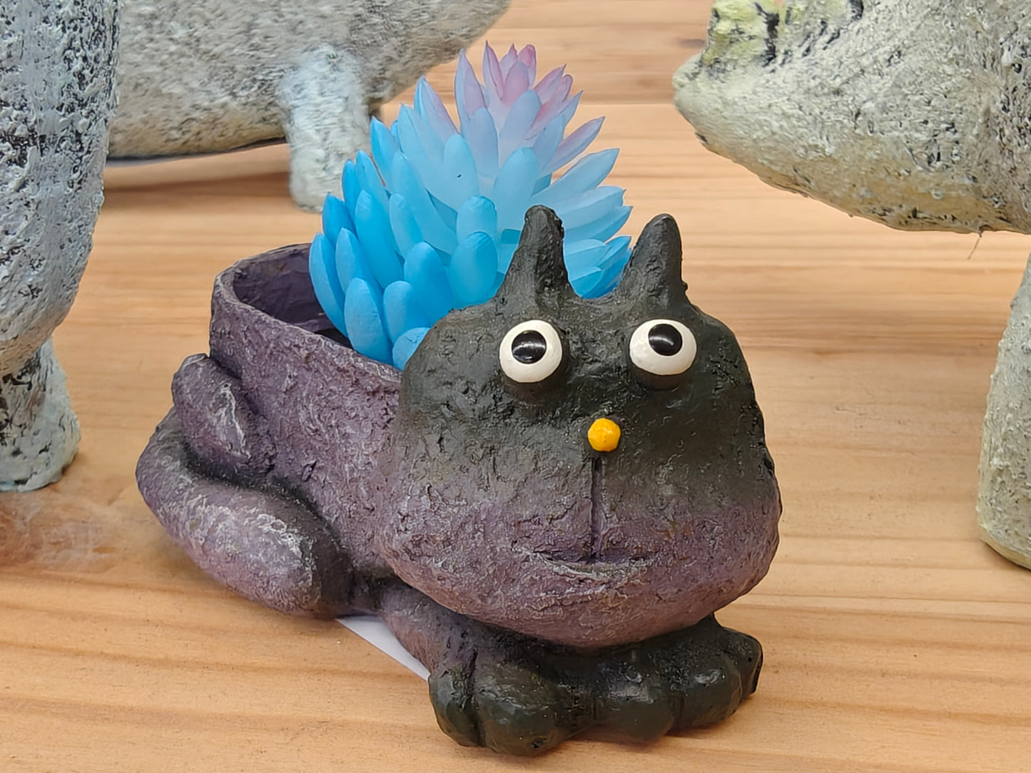 Cohasset Gifts - Baby Violet Mini Blobhouse Planter