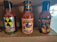 Load image into Gallery viewer, Mixed Unique types HOT SAUCE SET 6 Sauces